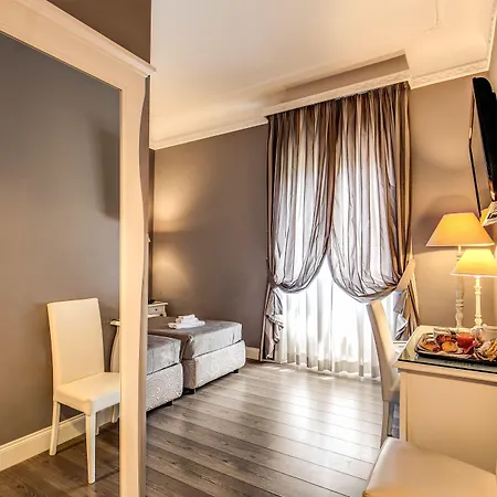 Residenza Castrense 4*