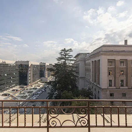 Residenza Castrense לינה וארוחת בוקר 4*