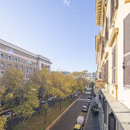 Residenza Castrense Oda ve Kahvaltı Roma