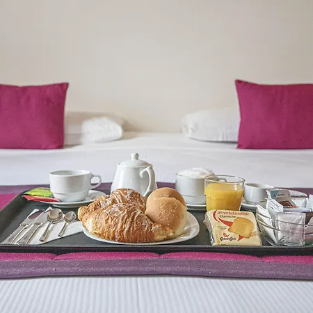 לינה וארוחת בוקר Residenza Castrense