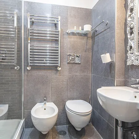 Bed and breakfast Residenza Castrense 4*