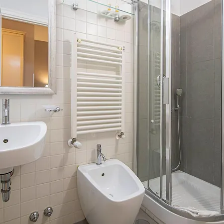 Bed and Breakfast Residenza Castrense 4*