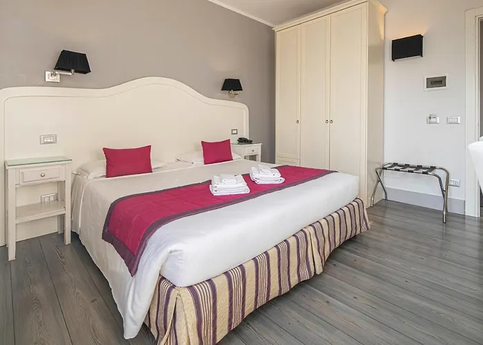 Residenza Castrense 4*