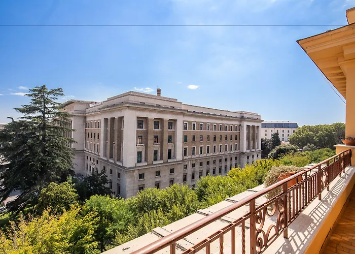 Residenza Castrense 4* Roma