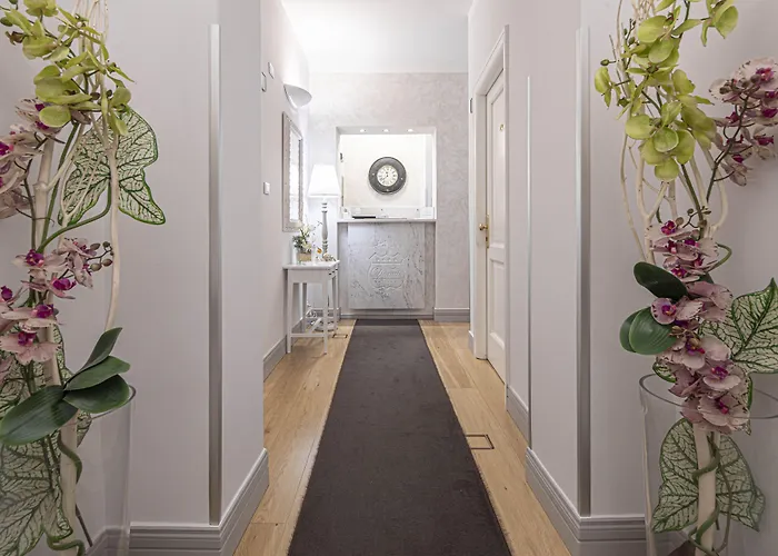 Alojamento de Acomodação e Pequeno-almoço Residenza Castrense 4*